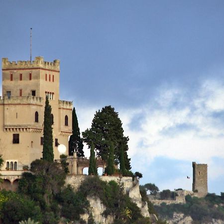 Villa Pedalando Sul Mare Finale Ligure Exterior foto